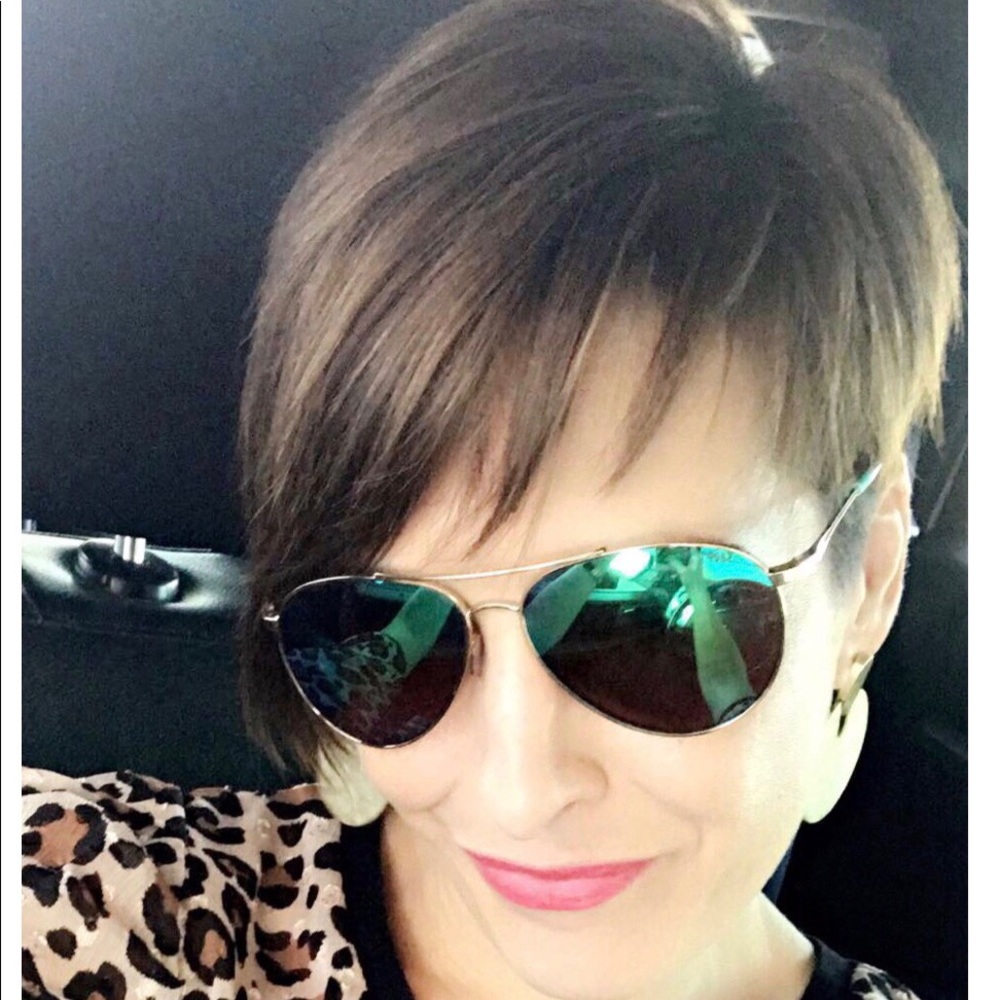 Meet your Posher, Mandi